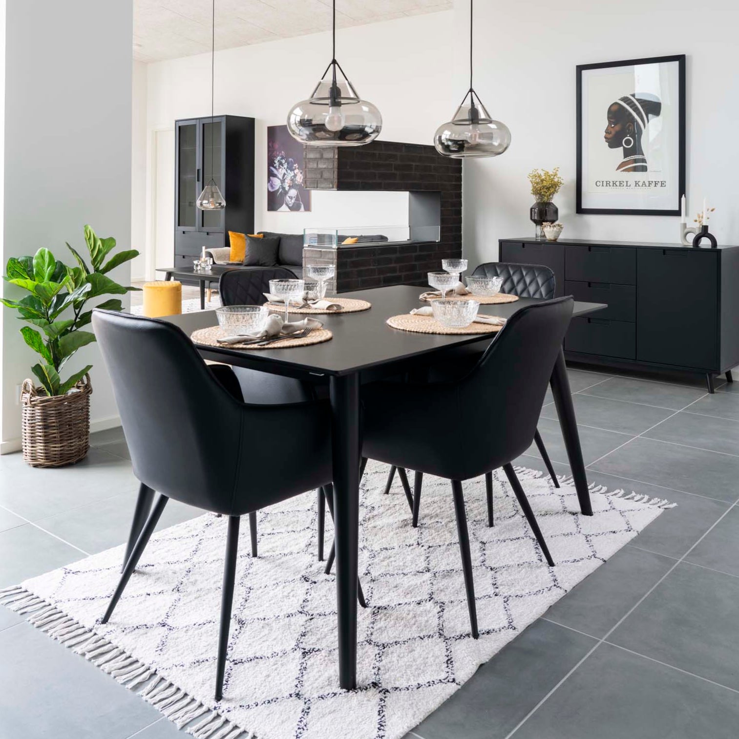Chaise de salle à manger Harbo noire