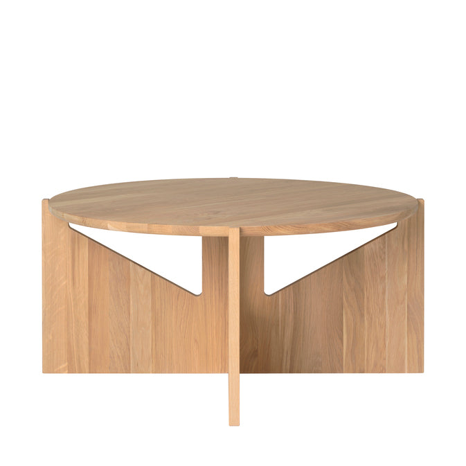 Schlichter XL-Couchtisch aus lackierter heller Eiche