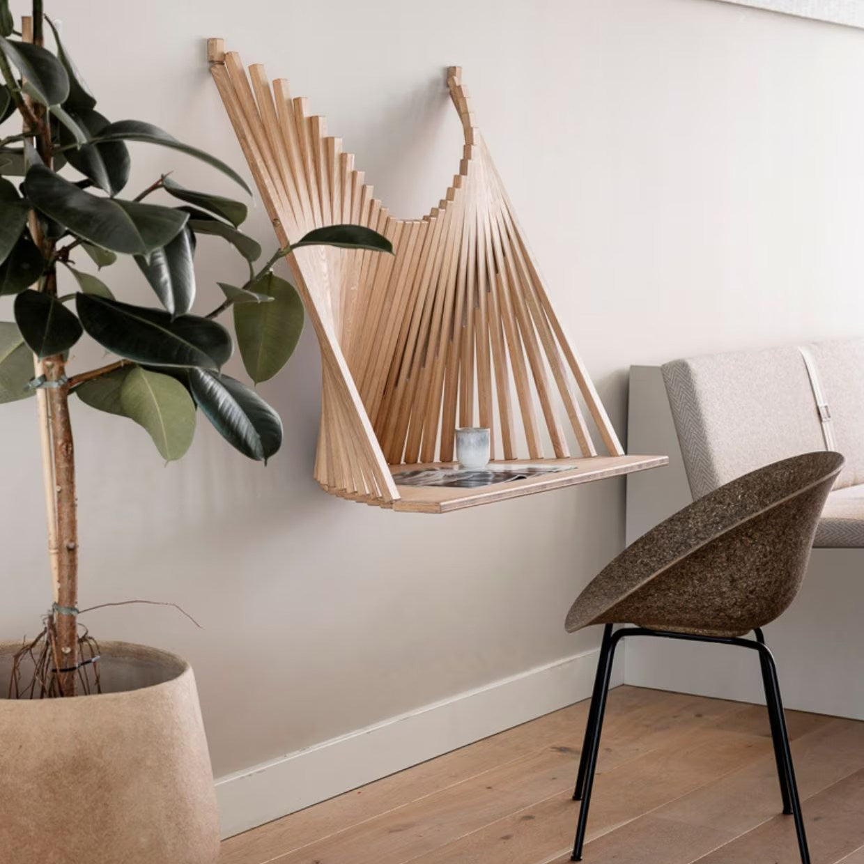 Bureau mural pliable en bois massif