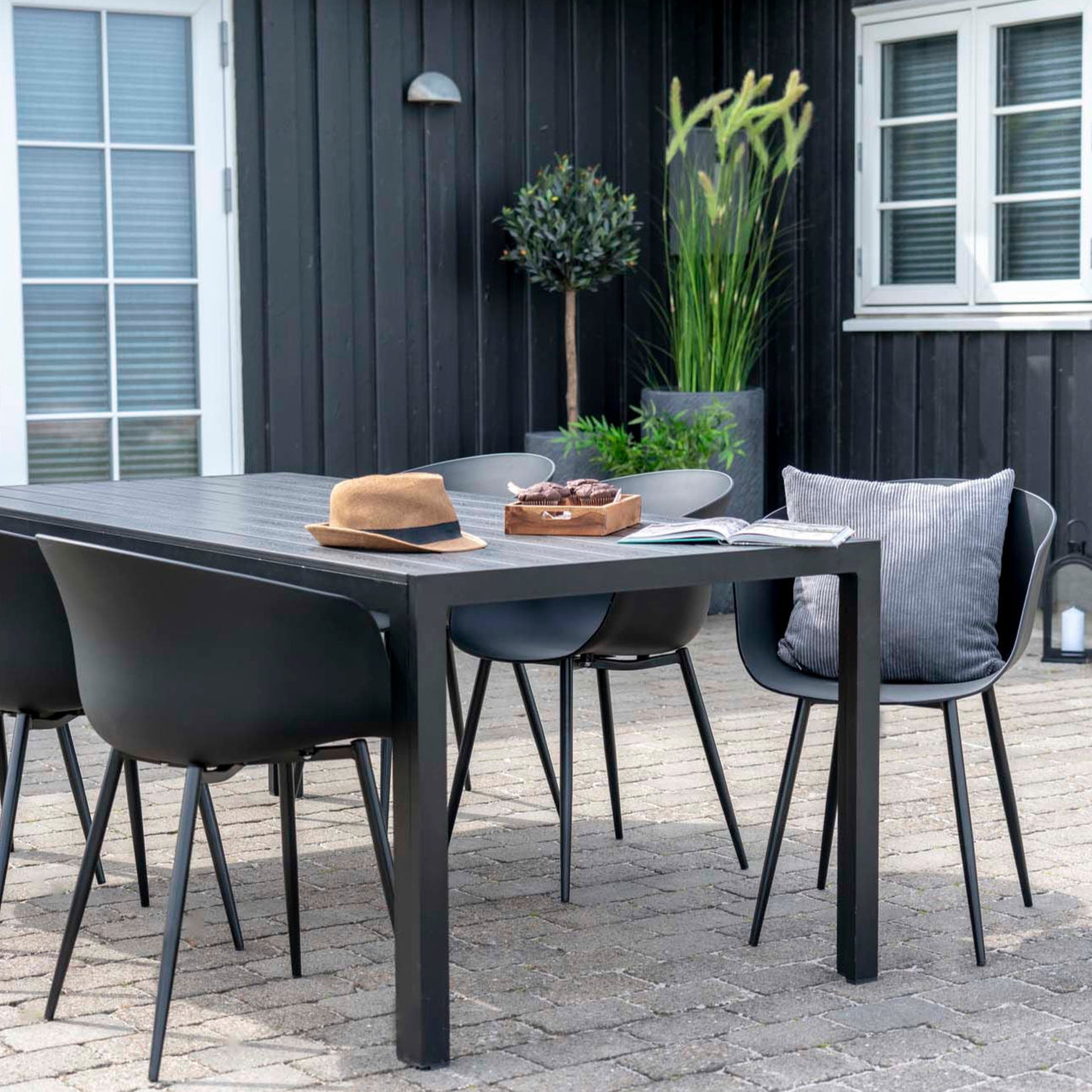Roda Dining Chair
