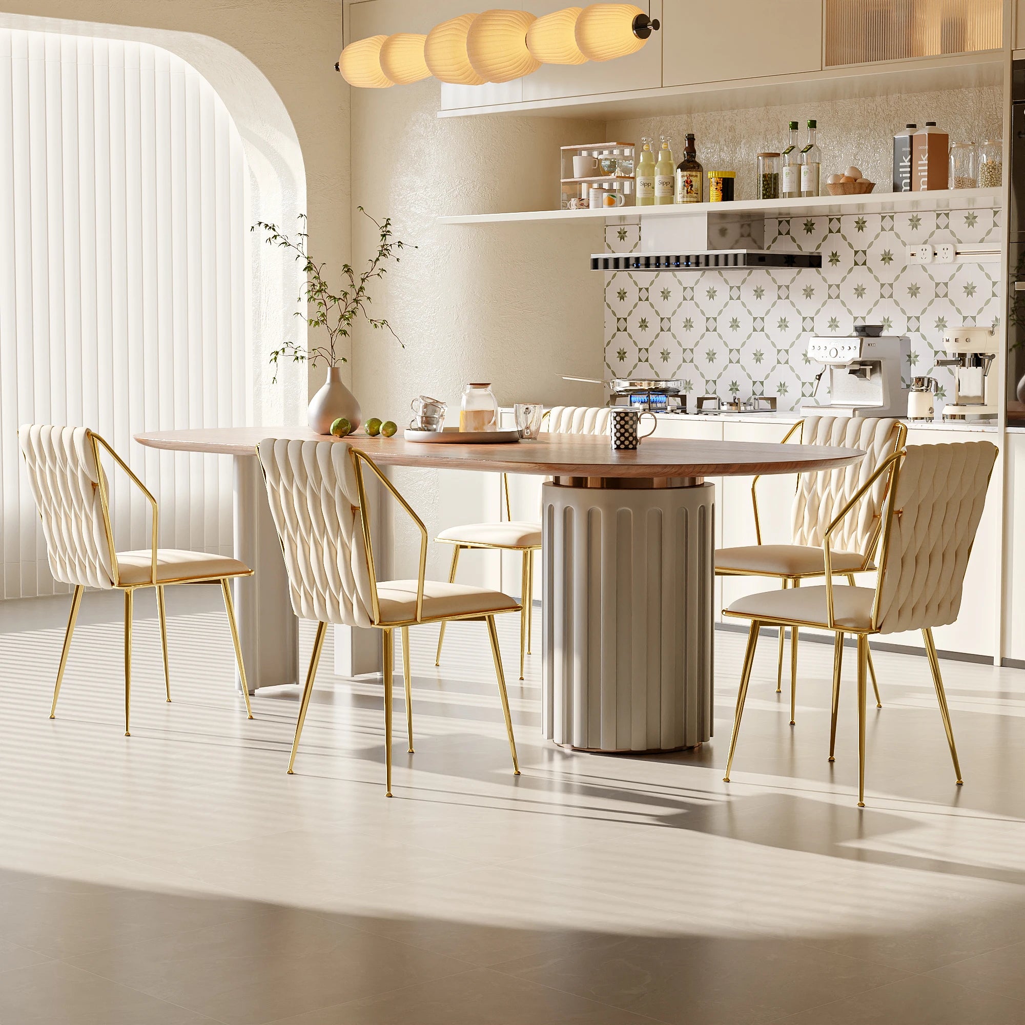 Chaises modernes en velours avec structure dorée