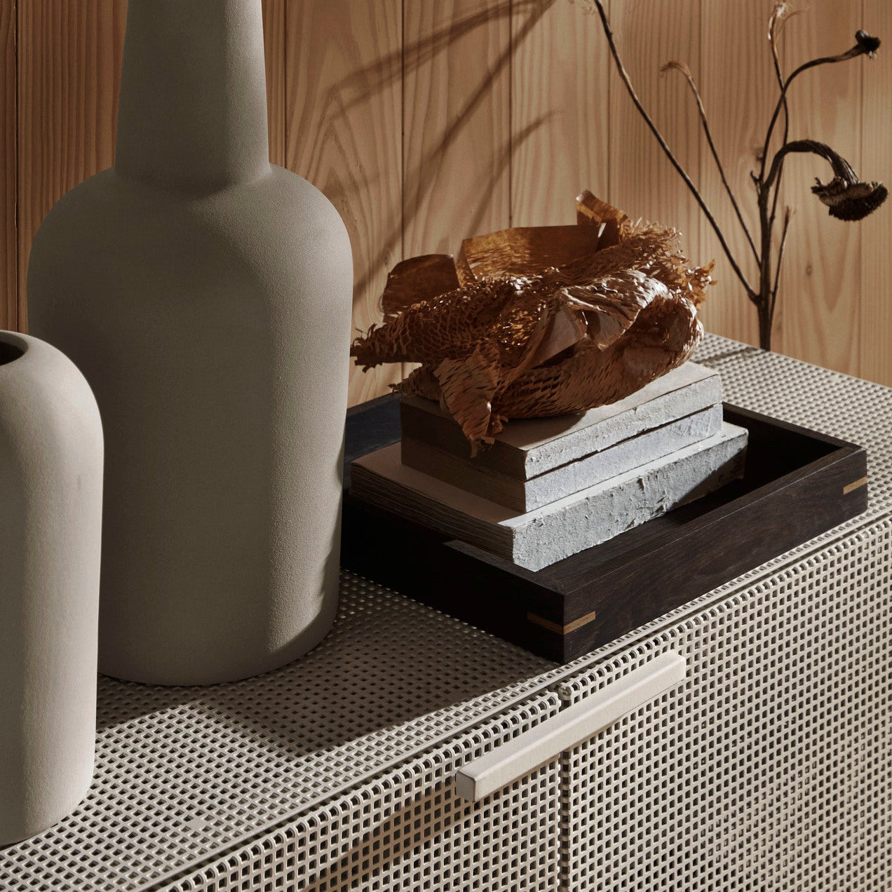 Buffet Grid en acier beige