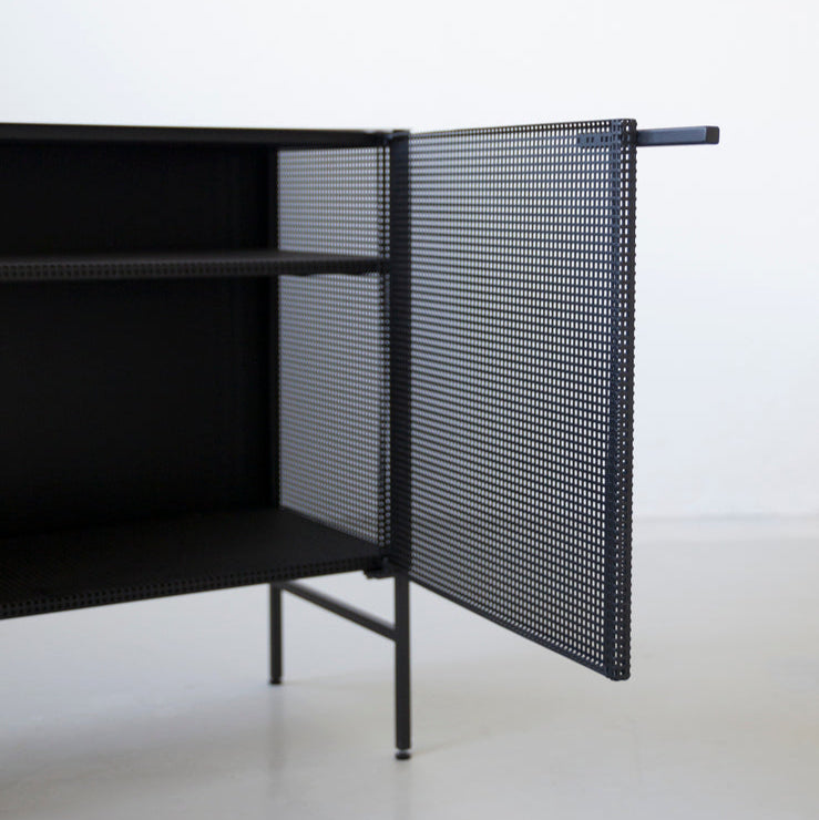 Sideboard Grid en acier noir
