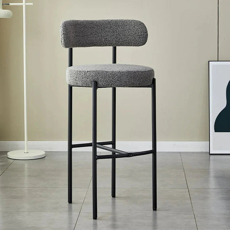 Chaise haute élégante en tissu bouclette ElleVitals