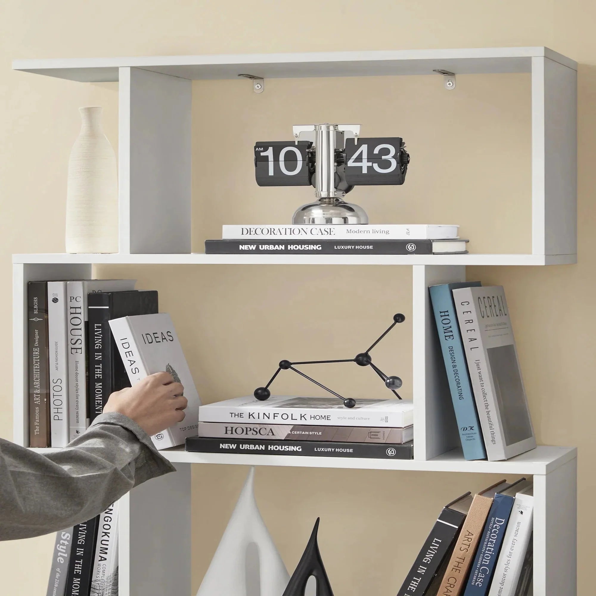 Bibliothèque moderne avec 6 niveaux ElleVitals