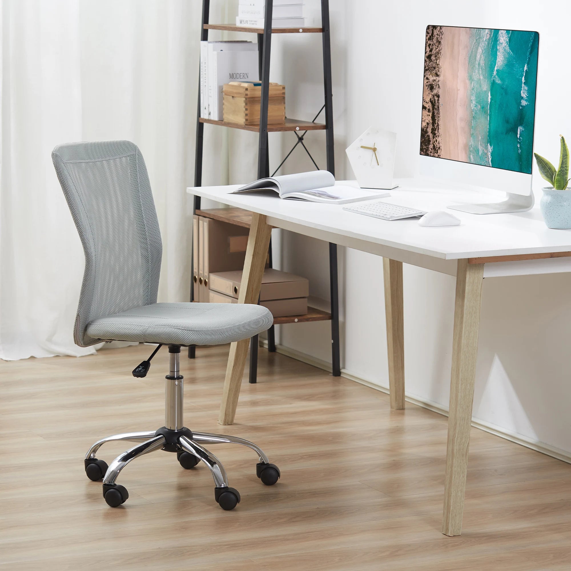 Chaise de bureau compacte filet