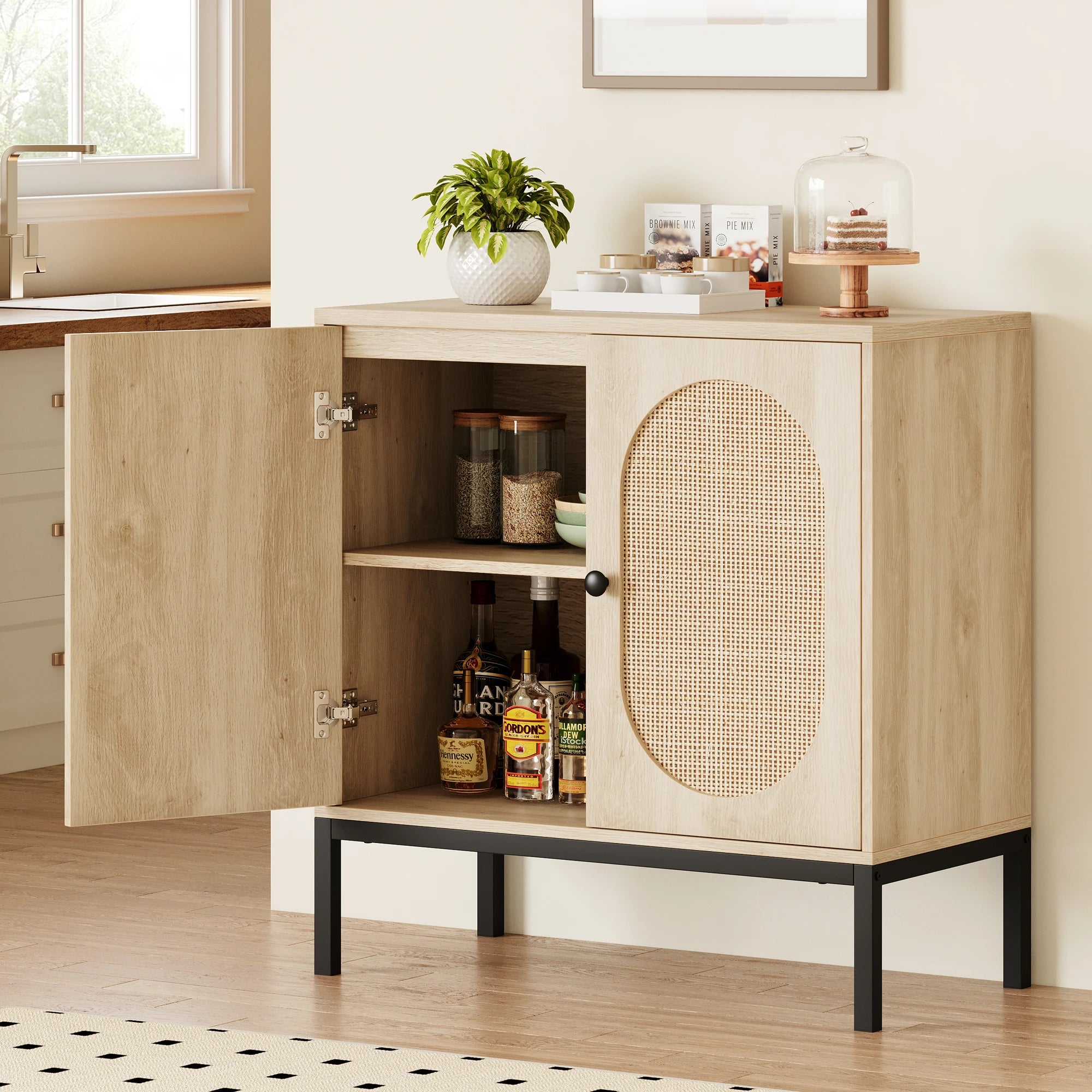 Buffet en bois et cannage