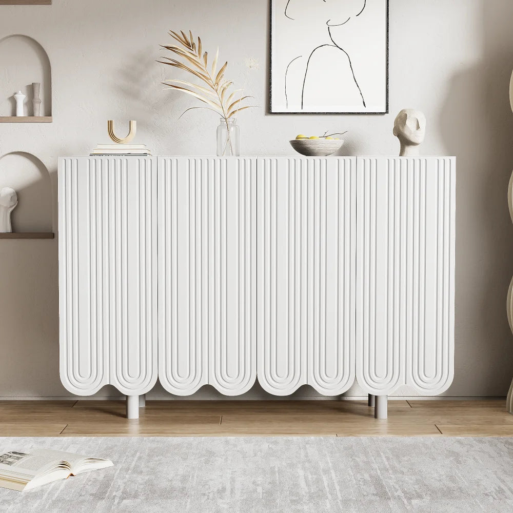 Buffet moderne à portes sculptées et rangements fermés