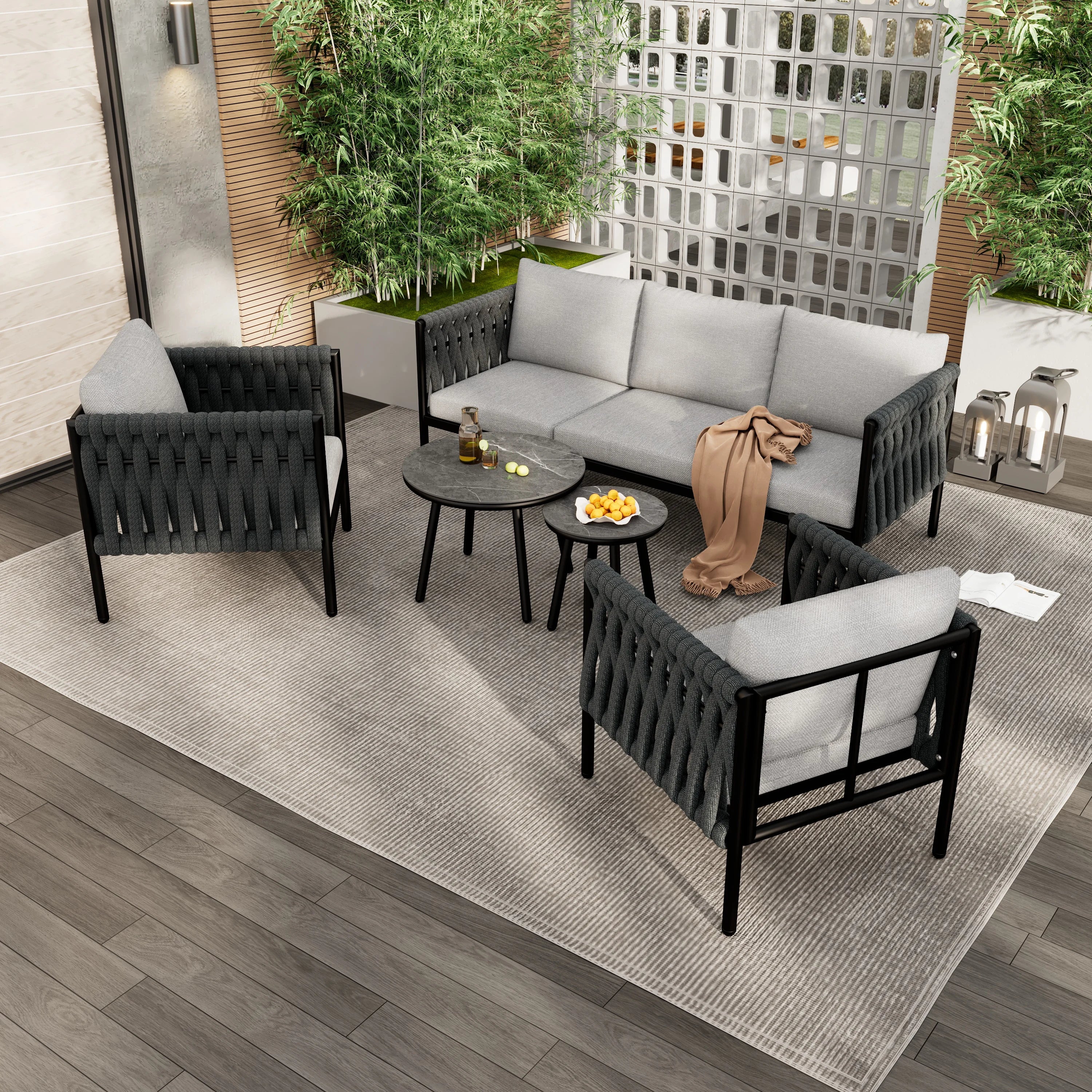 Salon de jardin 5 places avec coussins et tables basses
