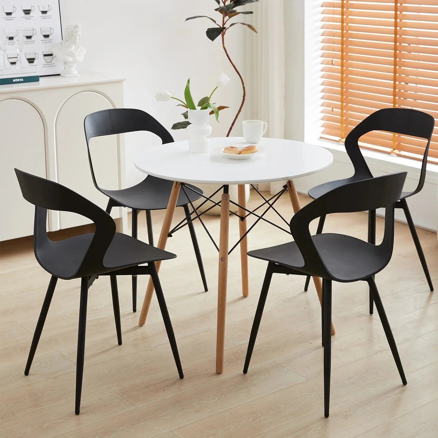 Lot de chaises scandinaves minimalistes ElleVitals