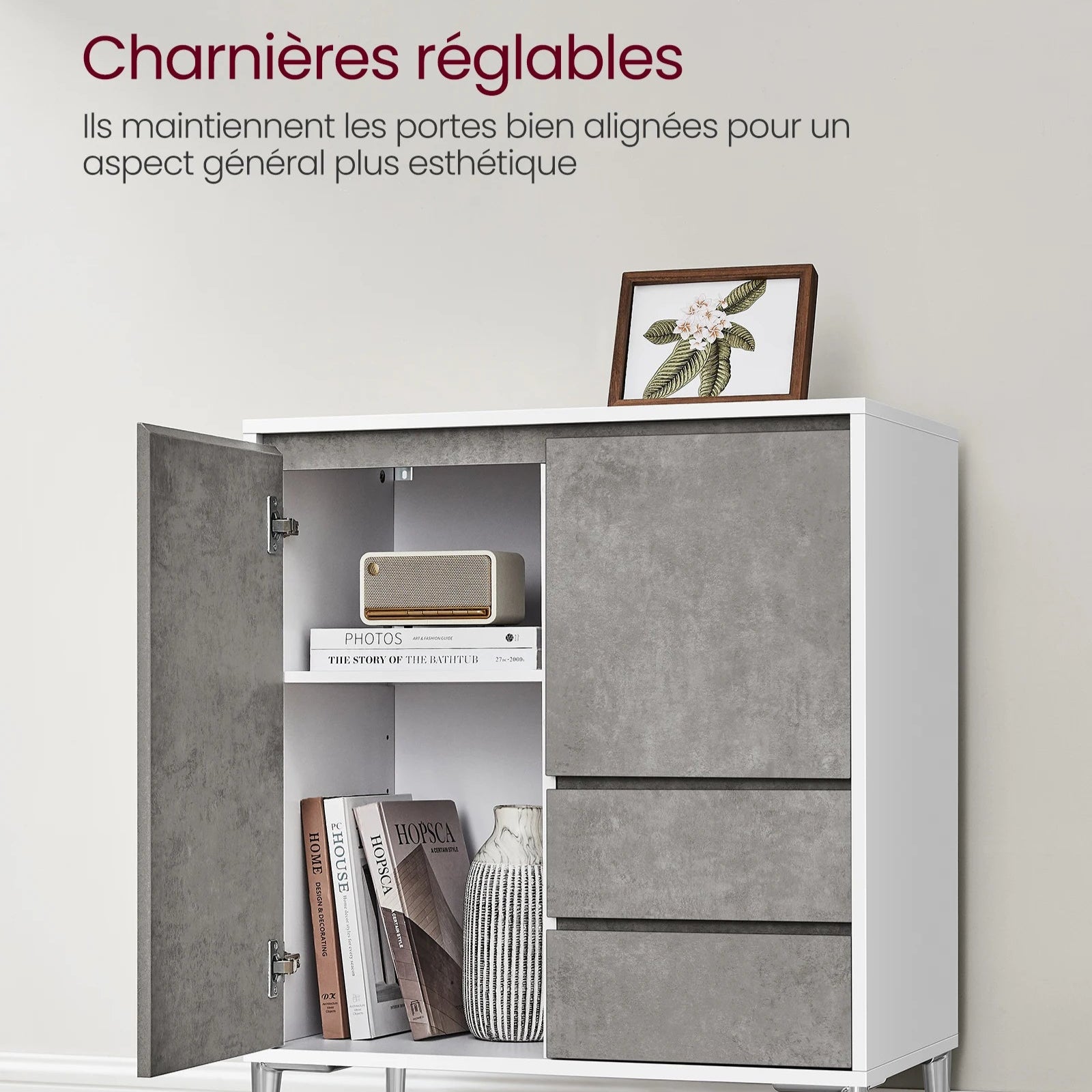 Buffet moderne avec rangements et pieds métal