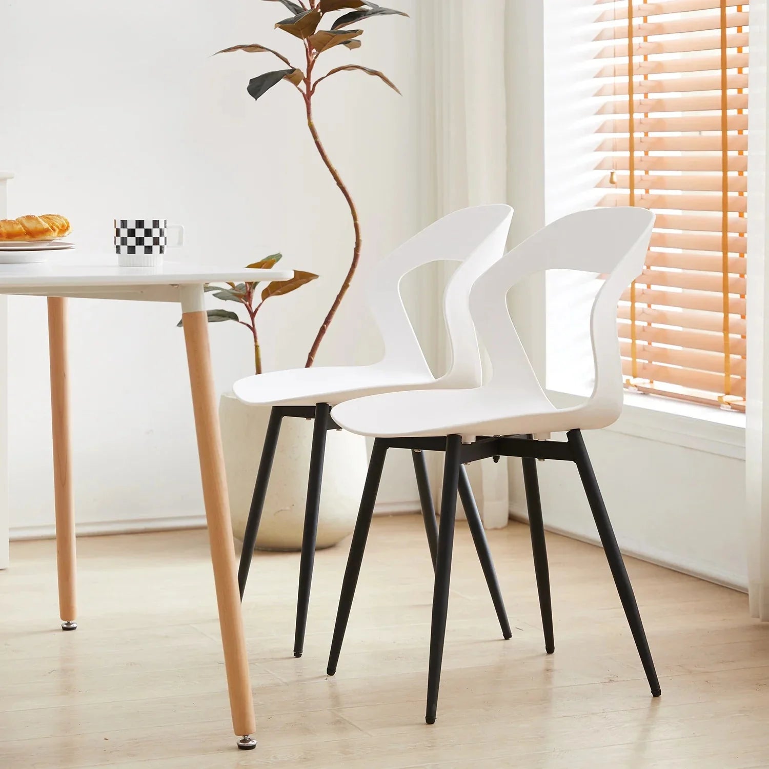 Lot de chaises scandinaves minimalistes ElleVitals