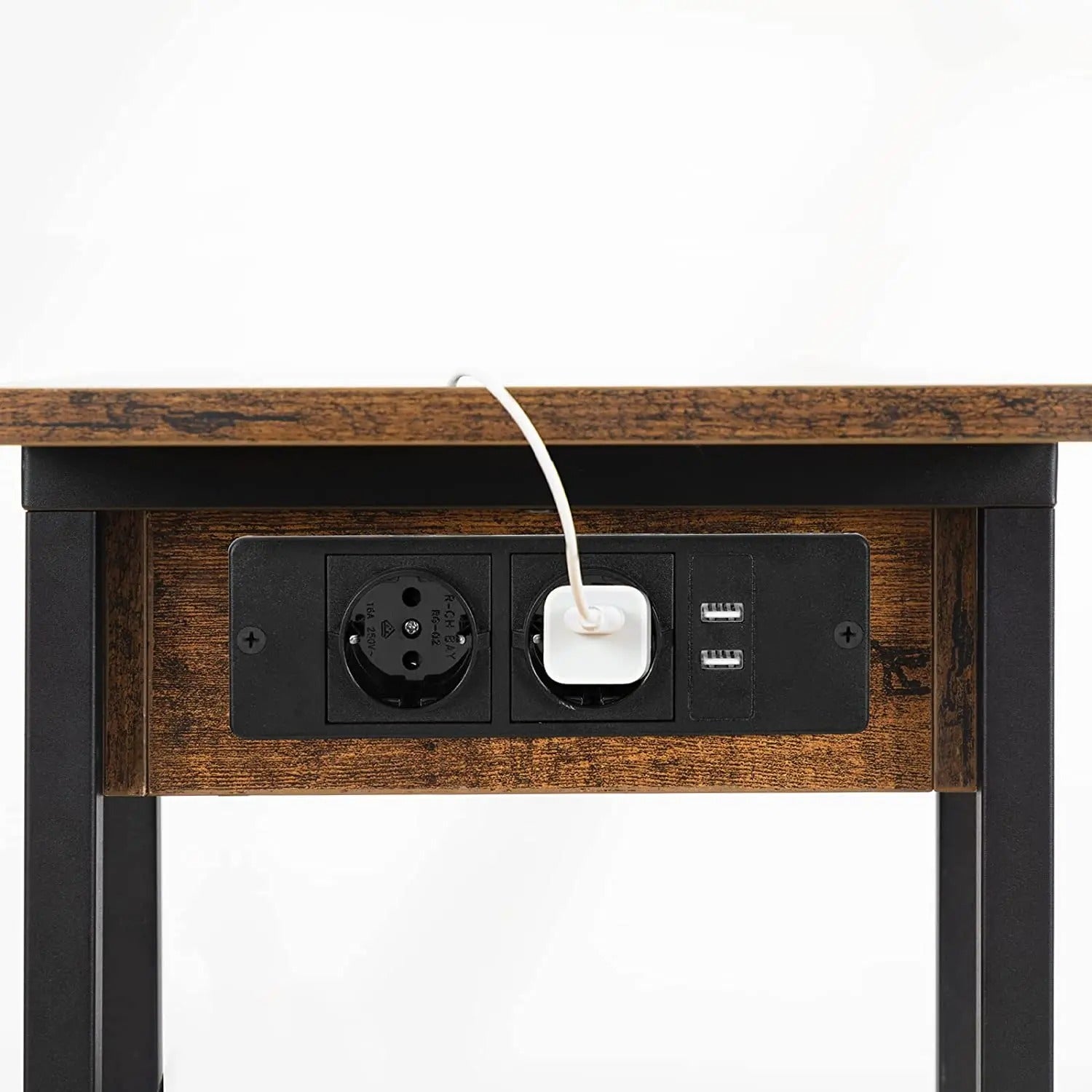 Table d’appoint multifonction avec prises