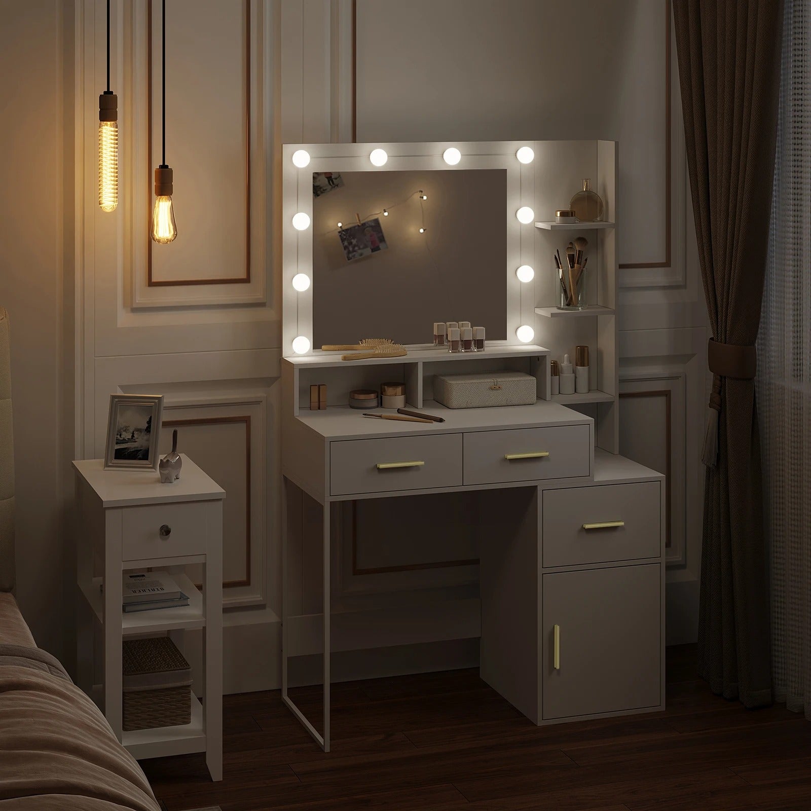 Coiffeuse miroir LED à rangements