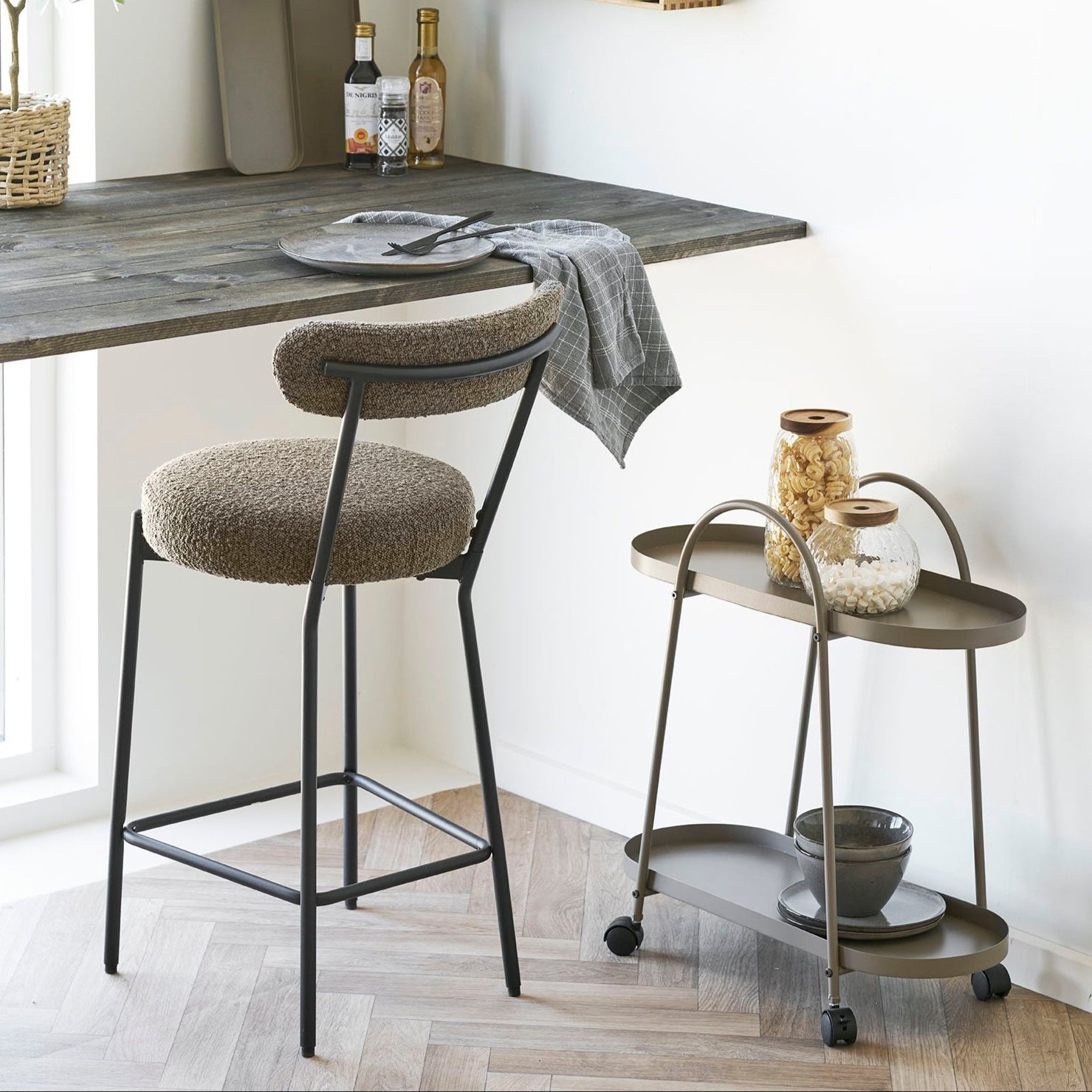 Badalona Counter Chair
