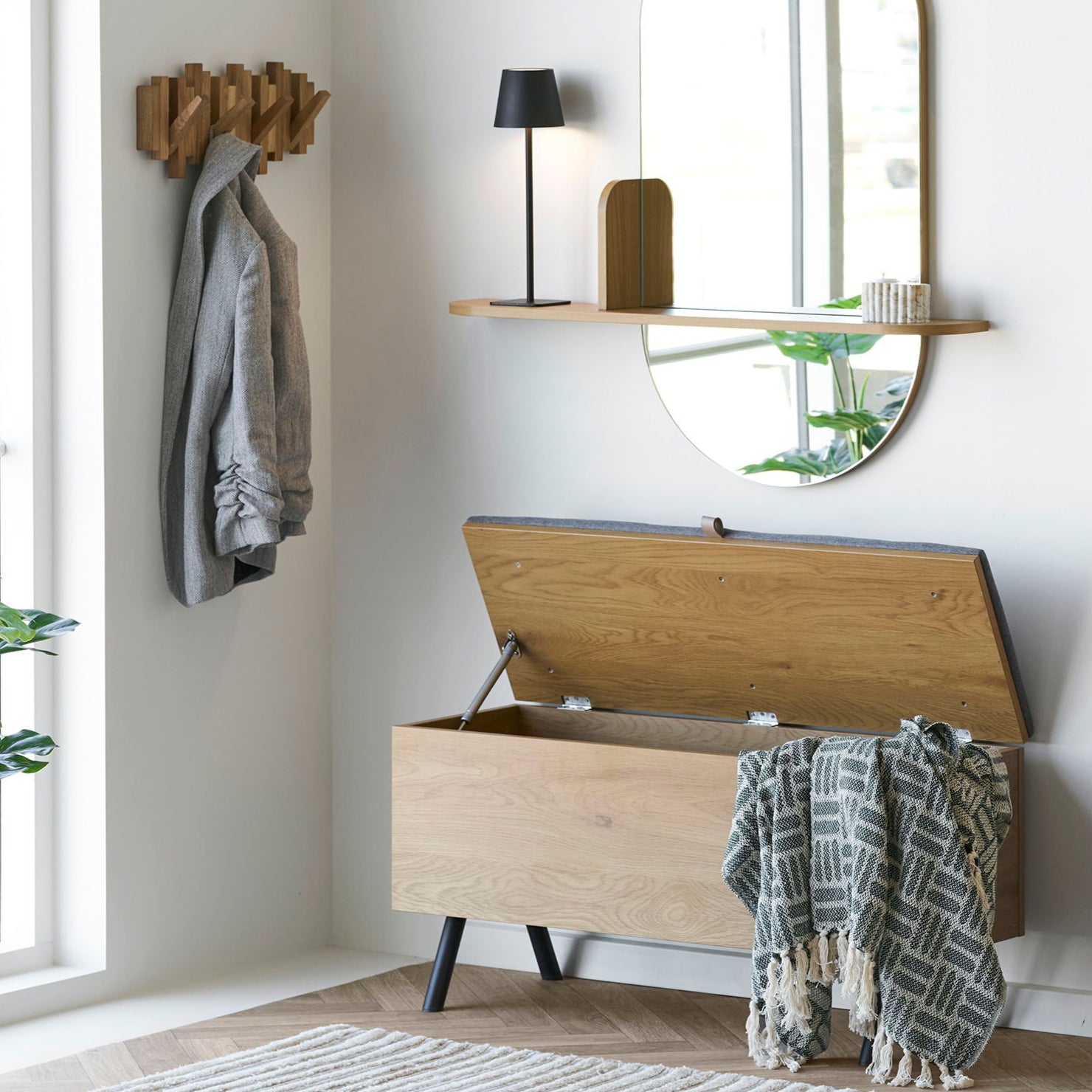Barco Bench with storage