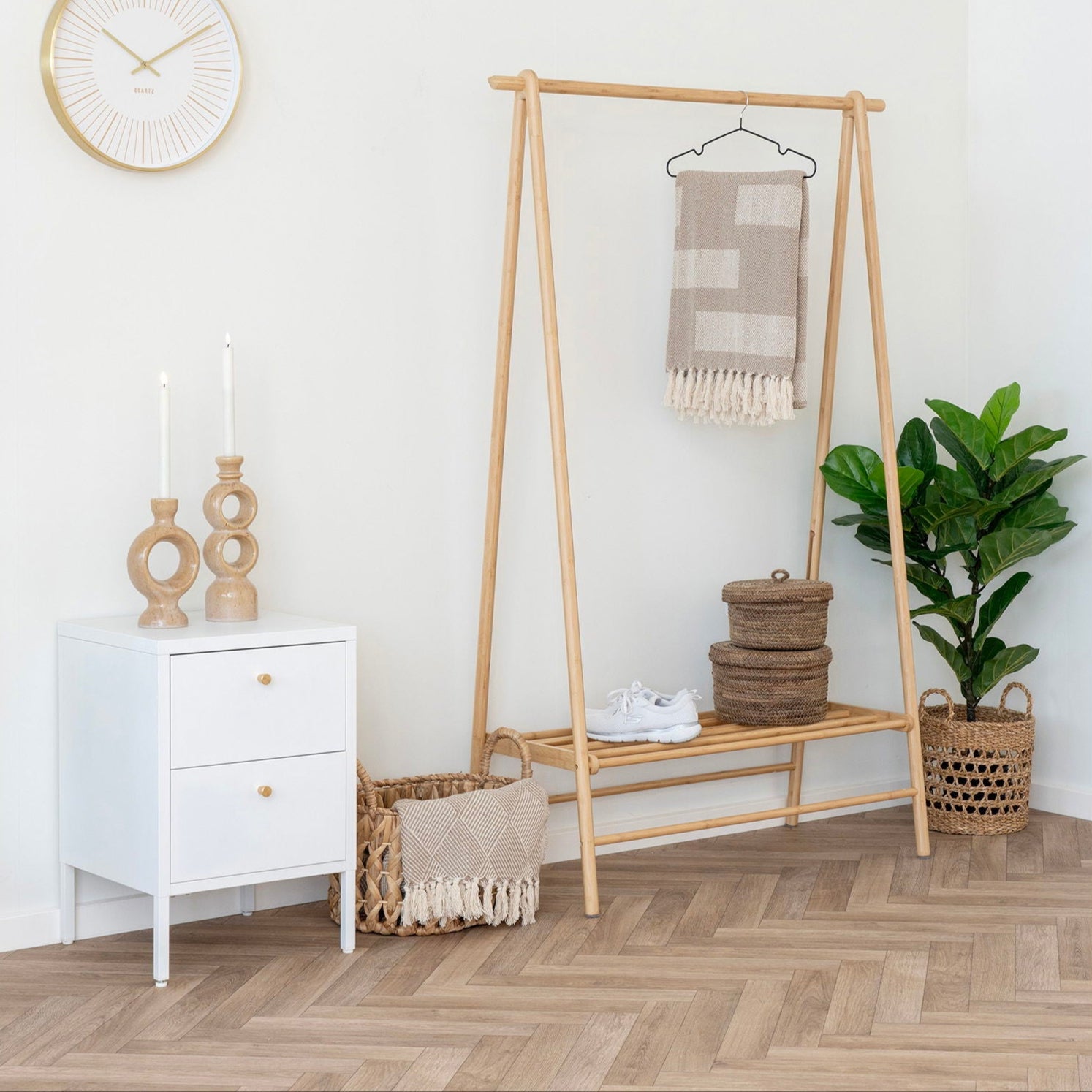 Manaus Clothes Rack 