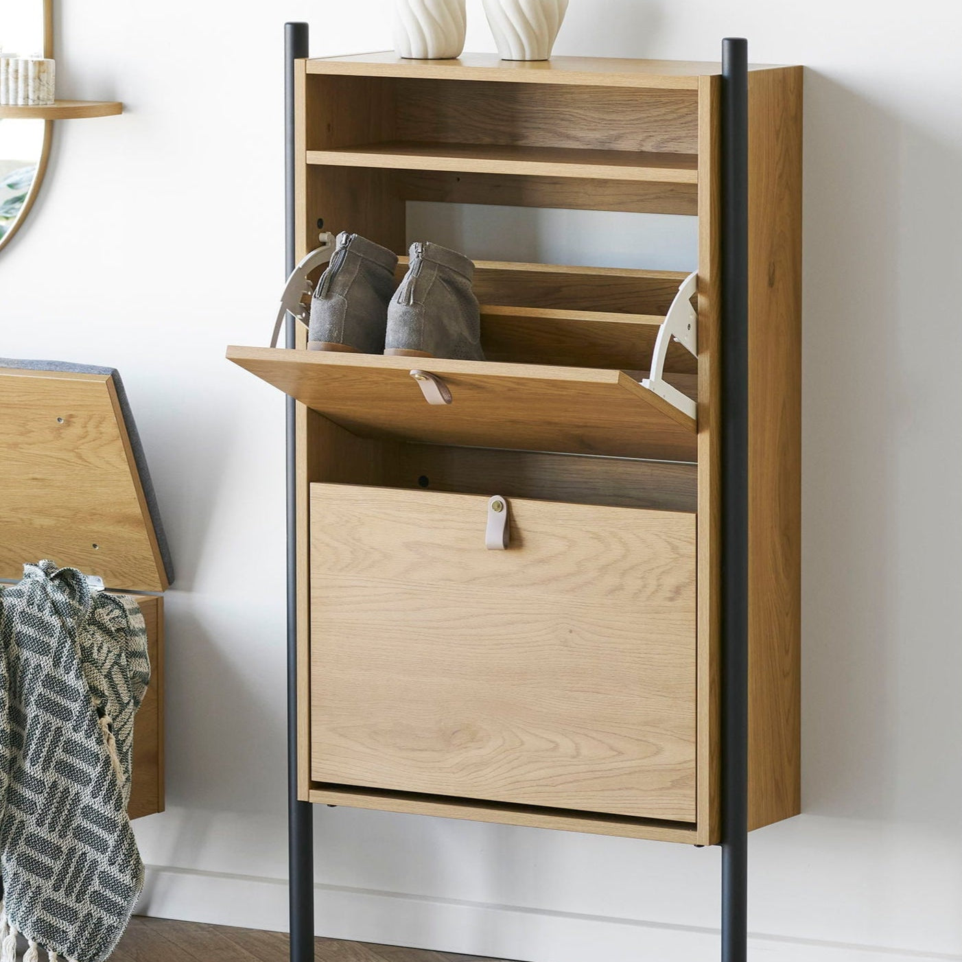 Barco Shoe Cabinet
