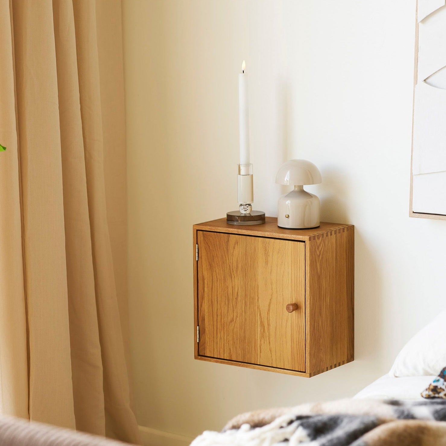 Townsville Wall Shelf with door