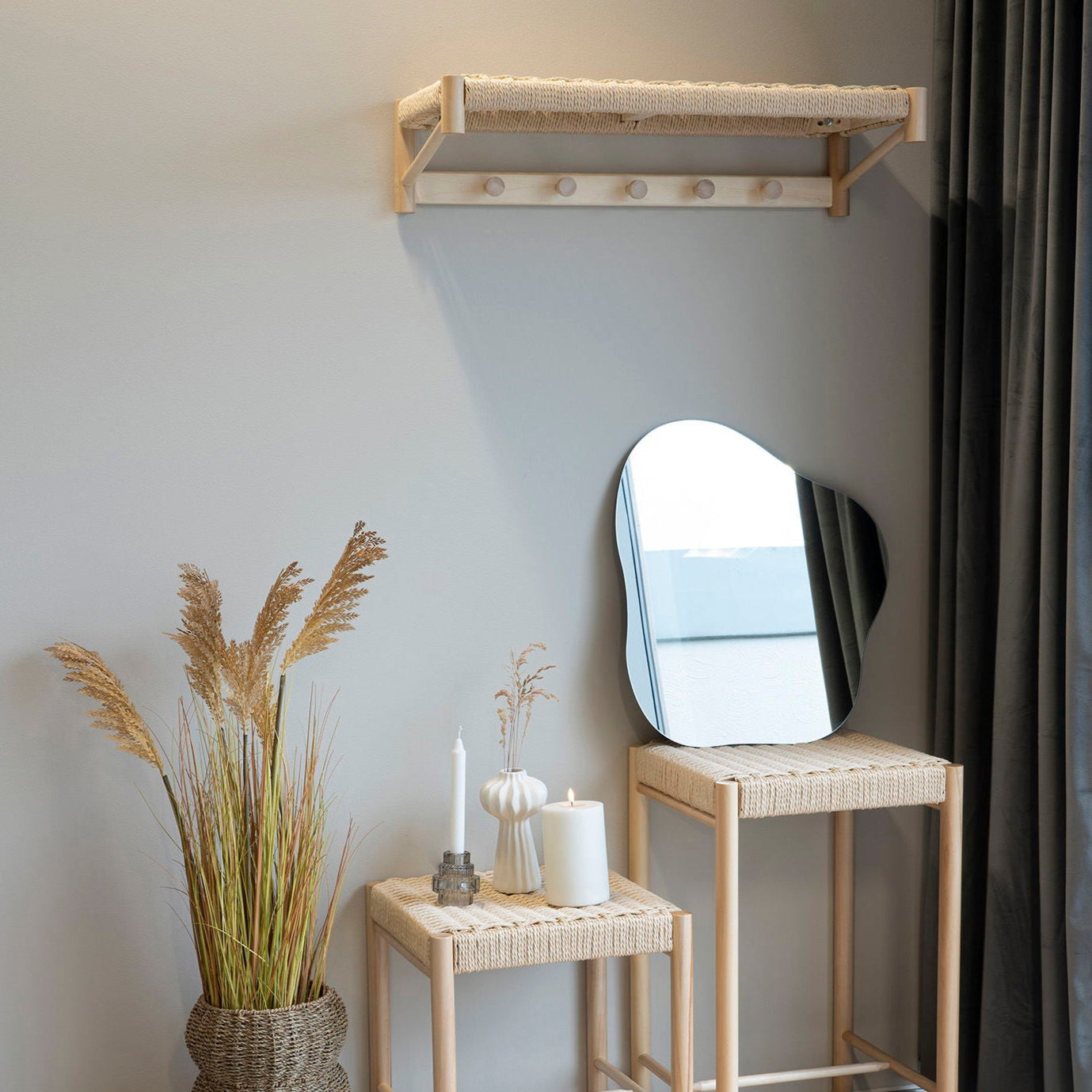 Abano Hat Shelf