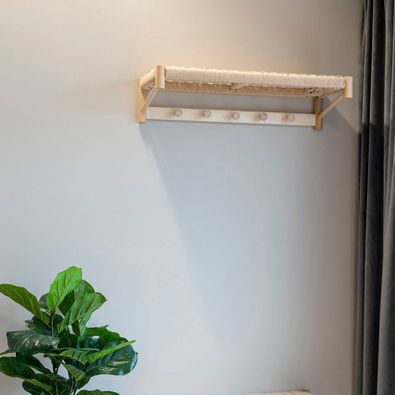 Abano Hat Shelf