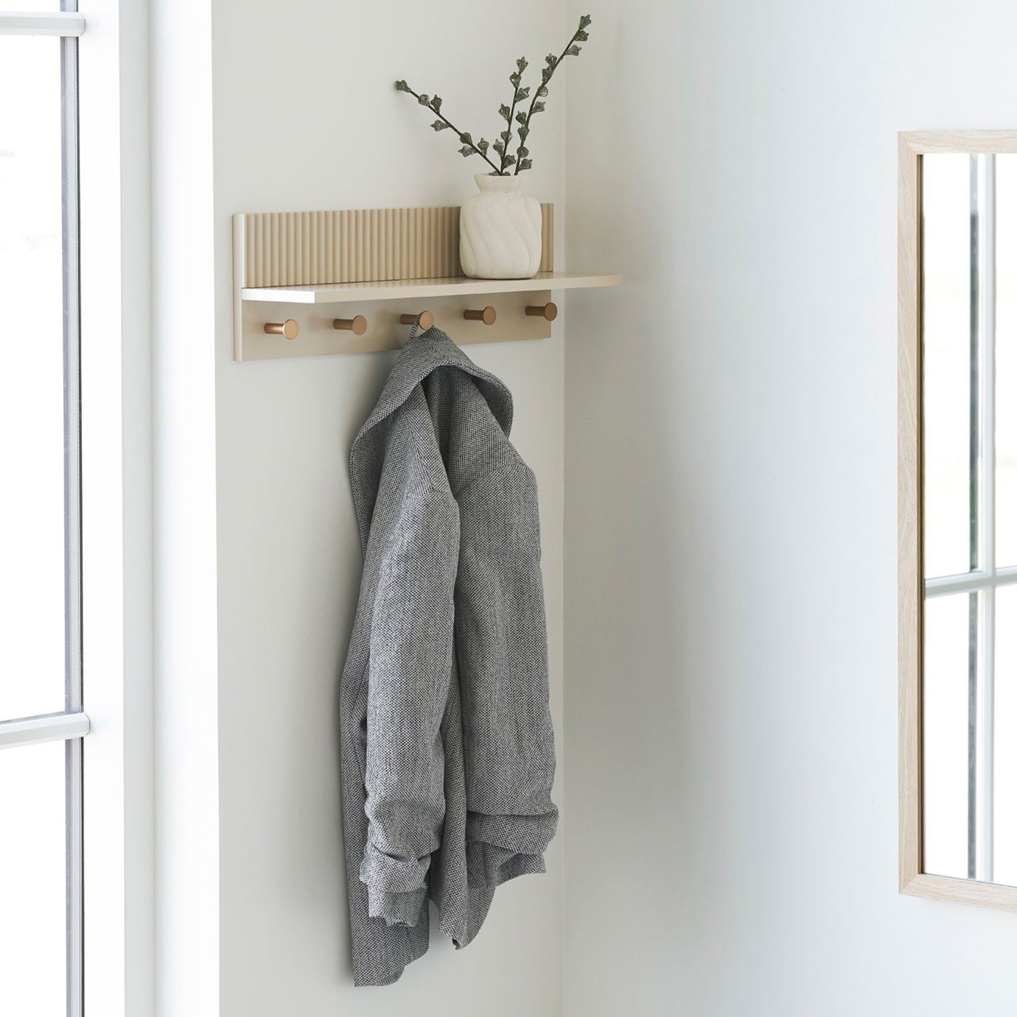 Rocca Wall Shelf with hooks