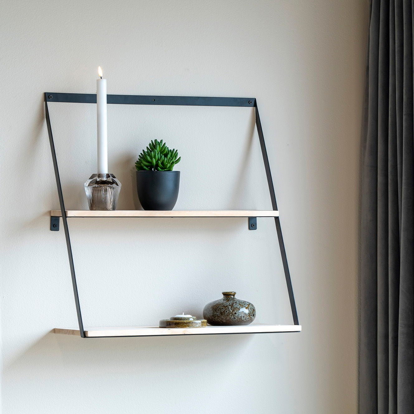 Bern Wall shelf