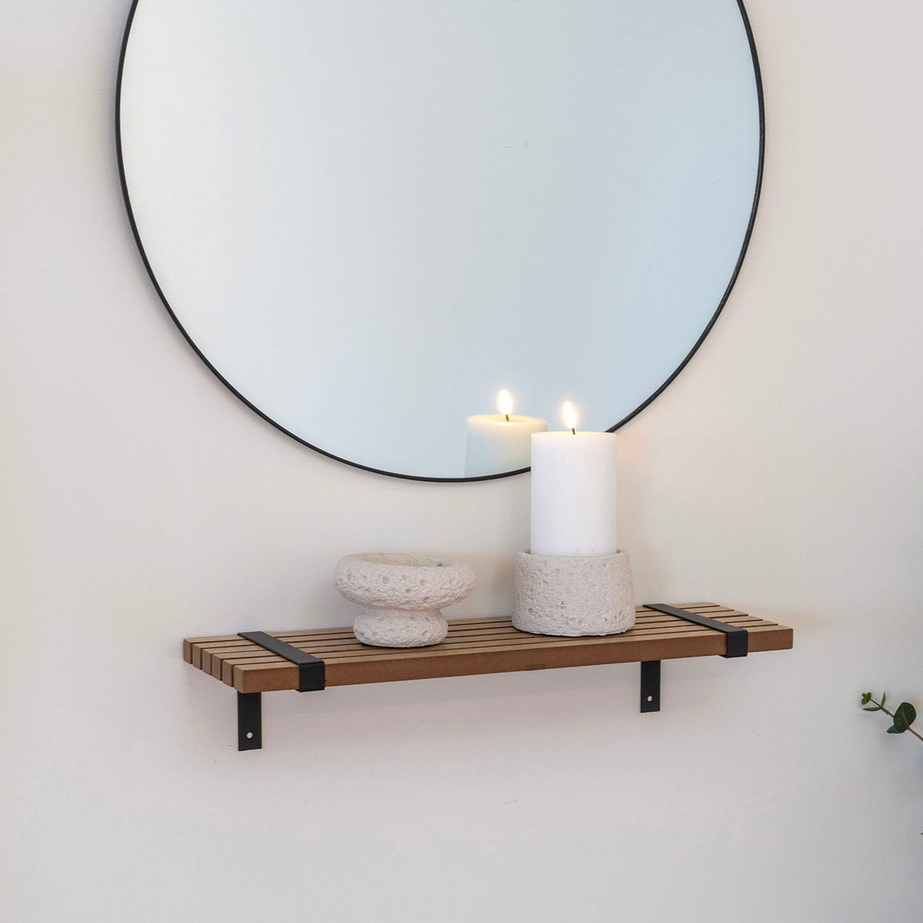 Luxor Wall Shelf