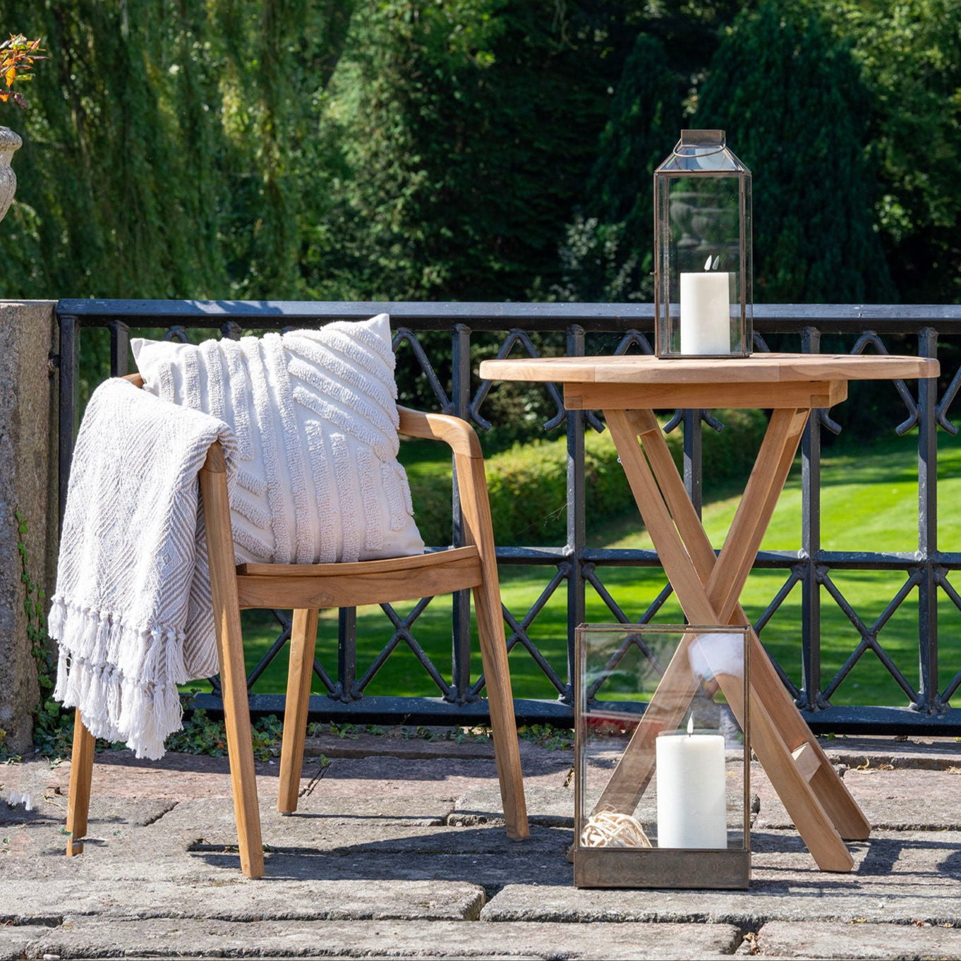 Oviedo Side Table
