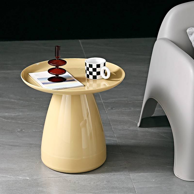Table d’appoint design arrondie contemporaine